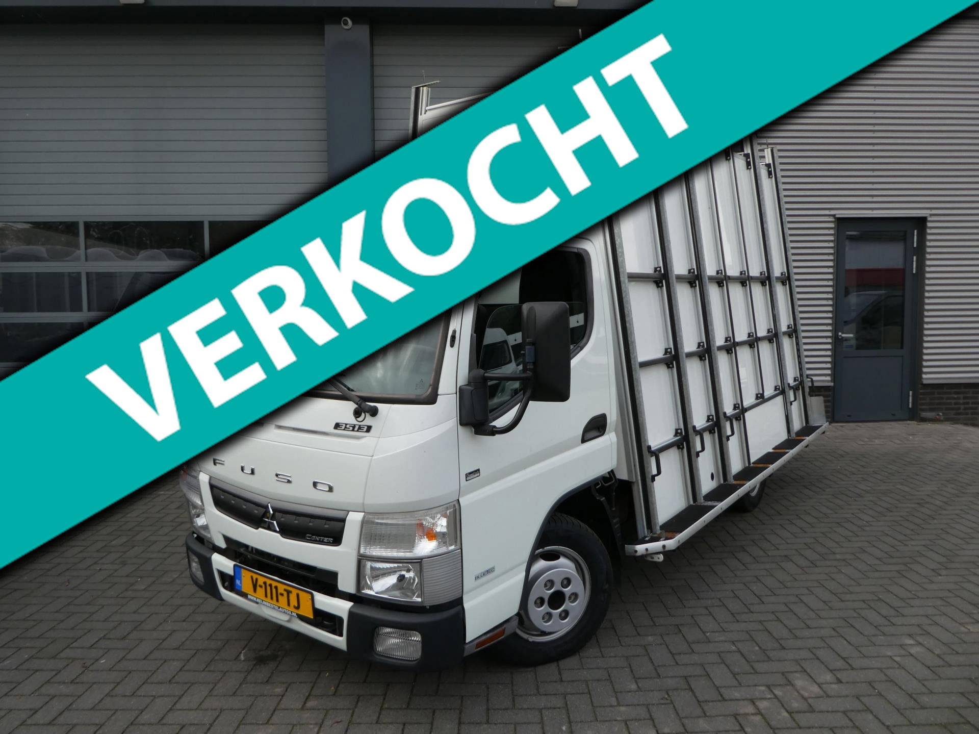 Foto van FUSO Canter
