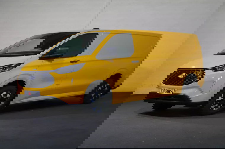 Ford E-Transit Custom