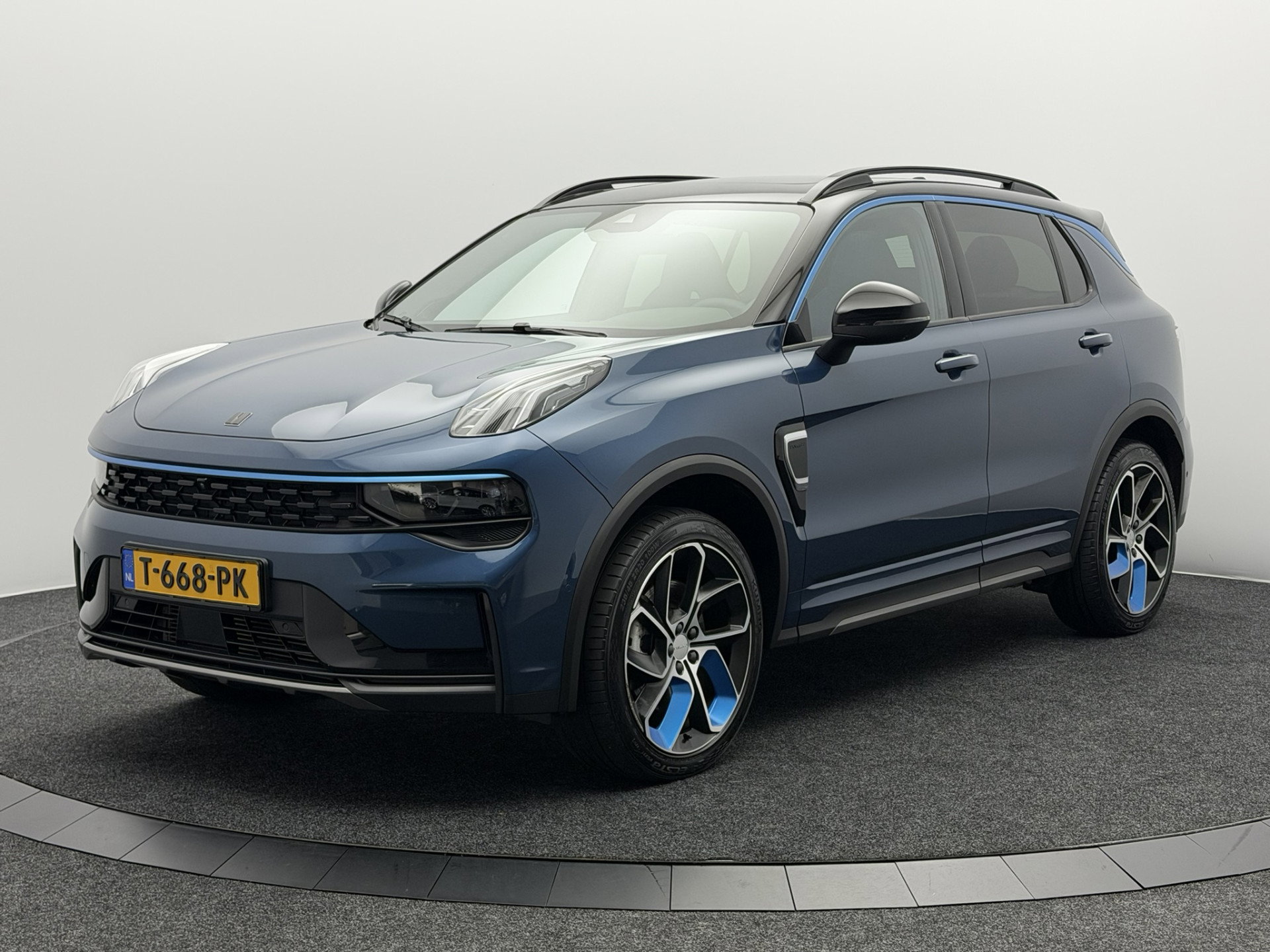 Foto van Lynk & Co 01