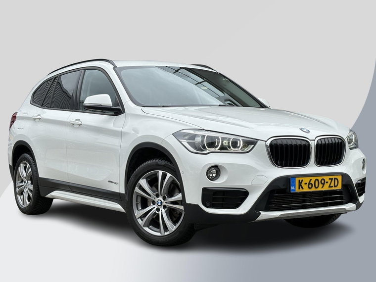 BMW X1 foto 1