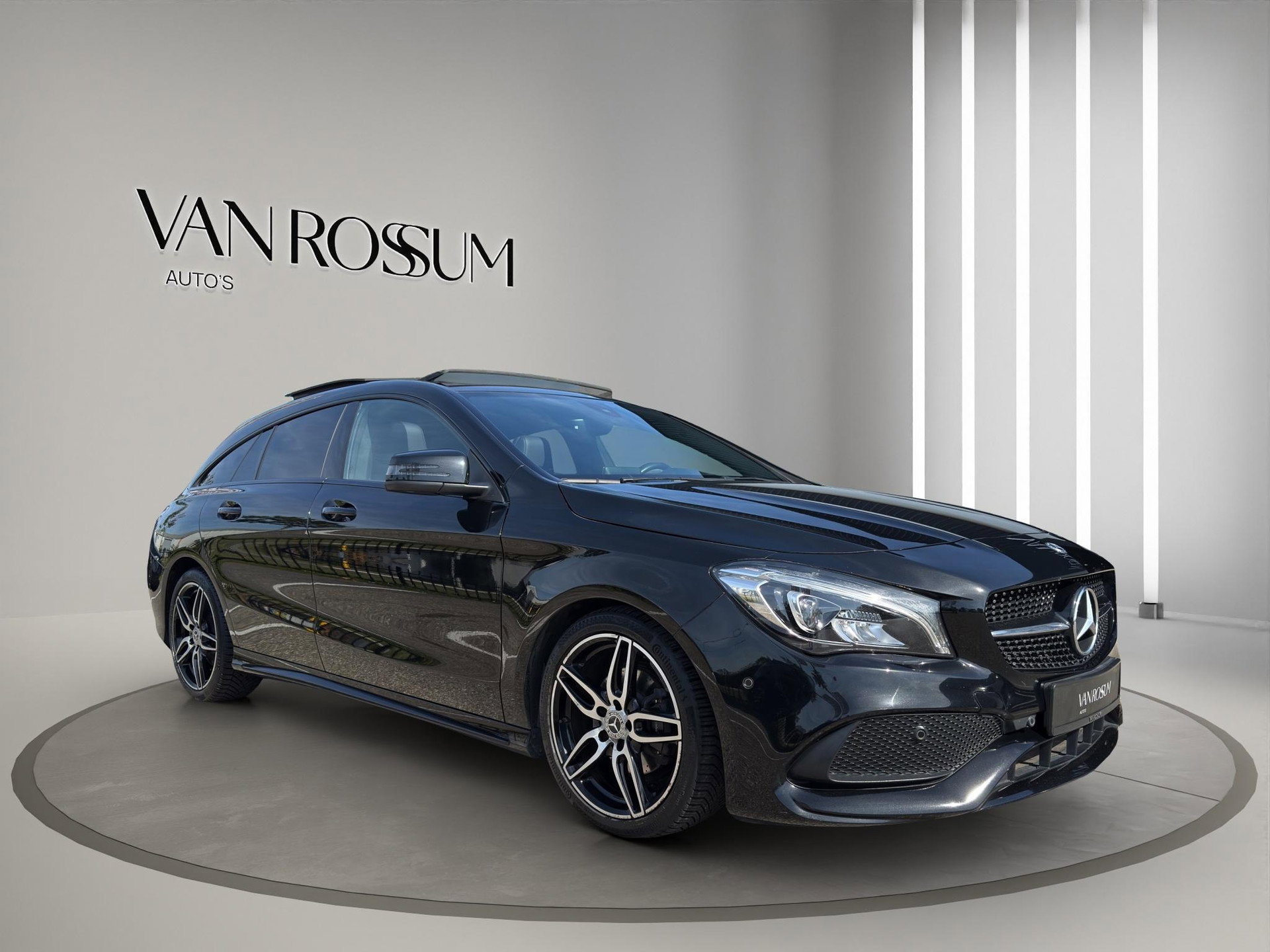 Foto van Mercedes-Benz CLA