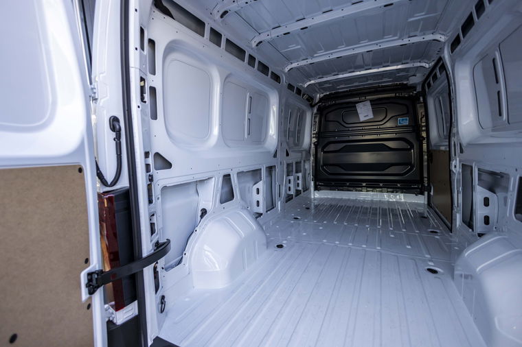 Nissan Interstar