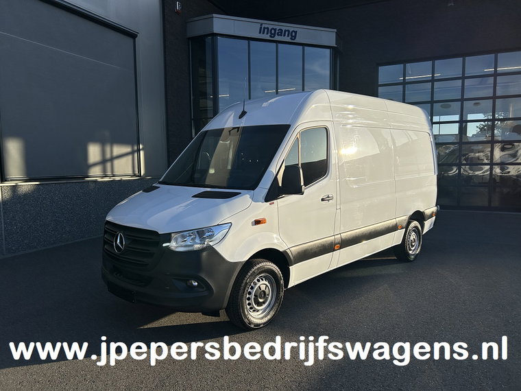 Foto van Mercedes-Benz Sprinter
