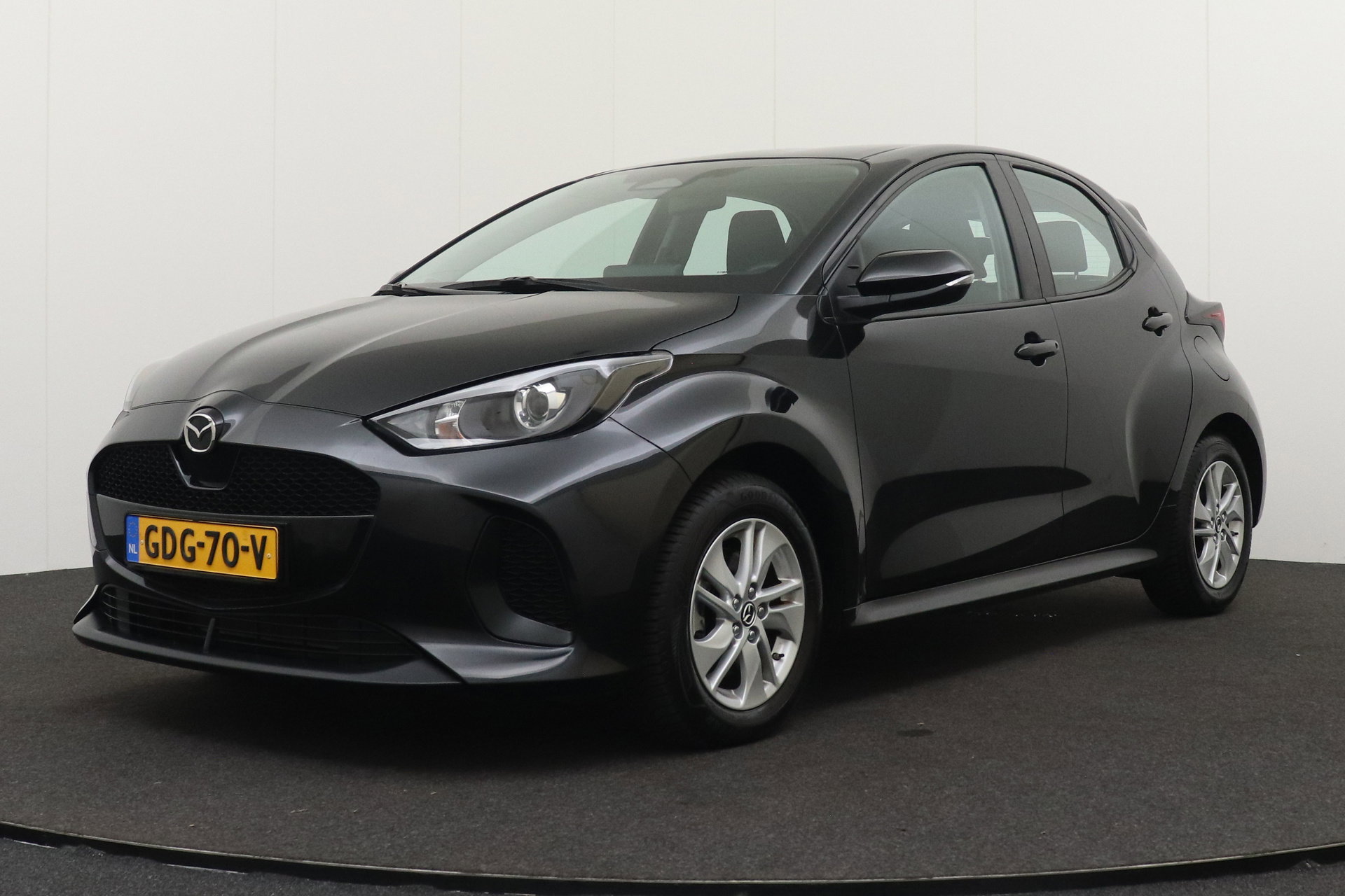Foto van Mazda 2 Hybrid