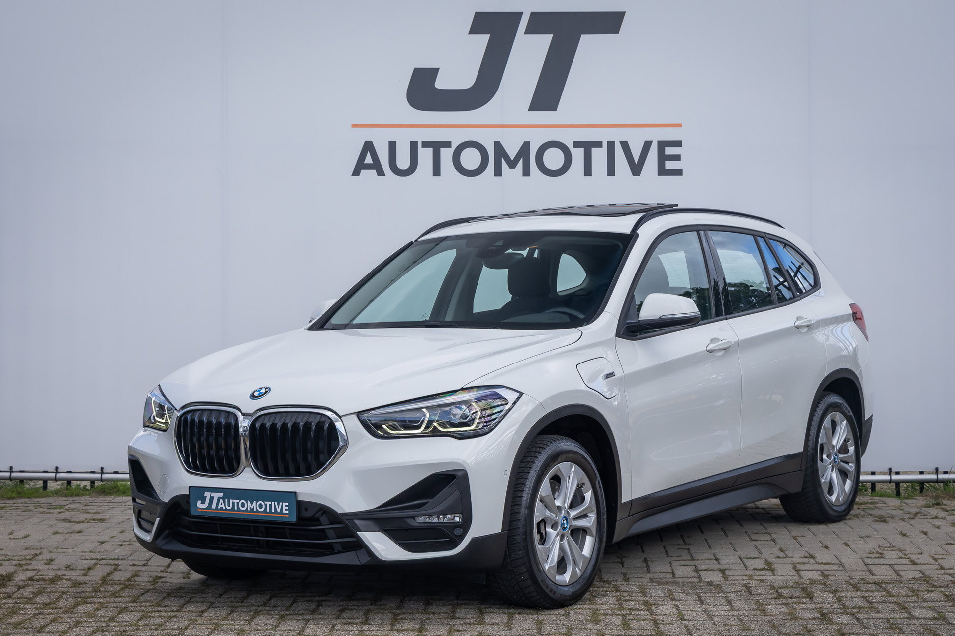 Foto van BMW X1