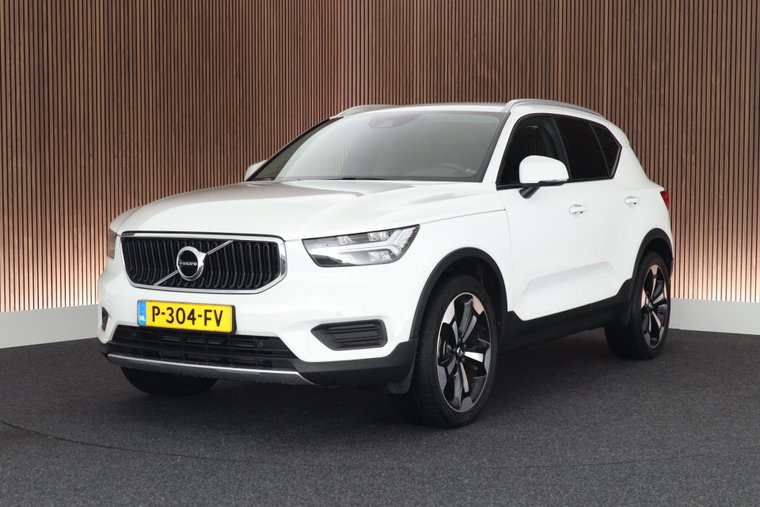 Volvo XC40 foto 1