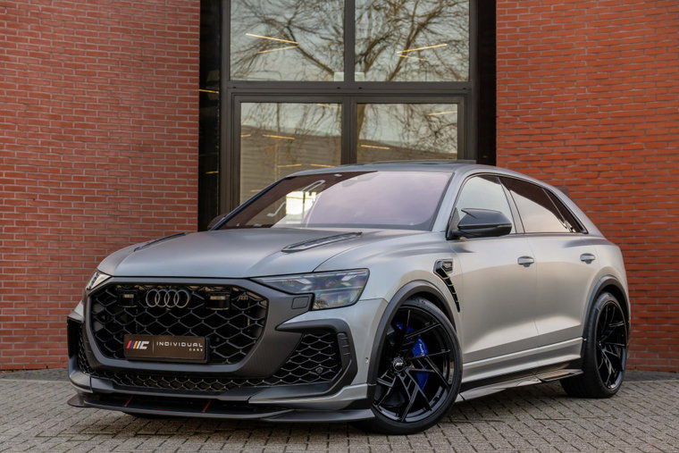 Foto van Audi RSQ8