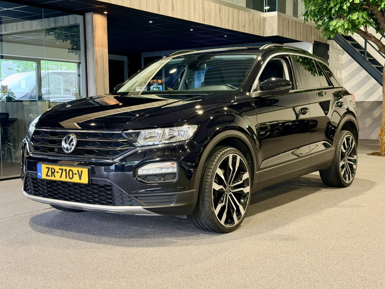 Volkswagen T-Roc foto 1