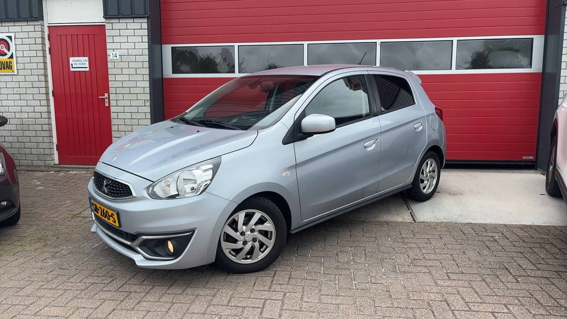 Foto van Mitsubishi Space Star