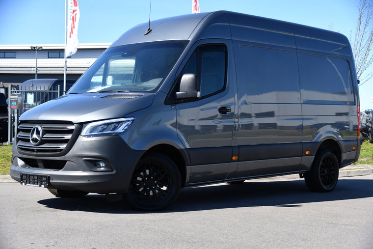 Mercedes-Benz Sprinter foto 1