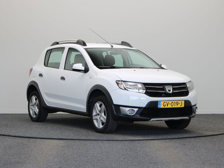 Dacia Sandero Stepway foto 1