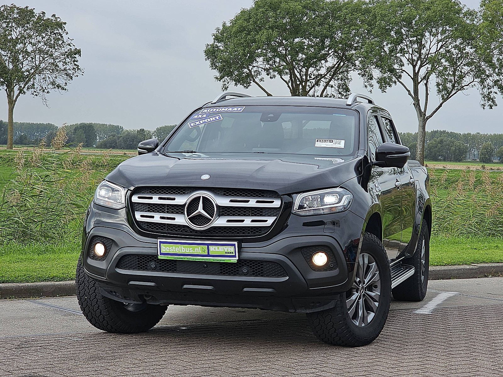 Foto van Mercedes-Benz X-Klasse
