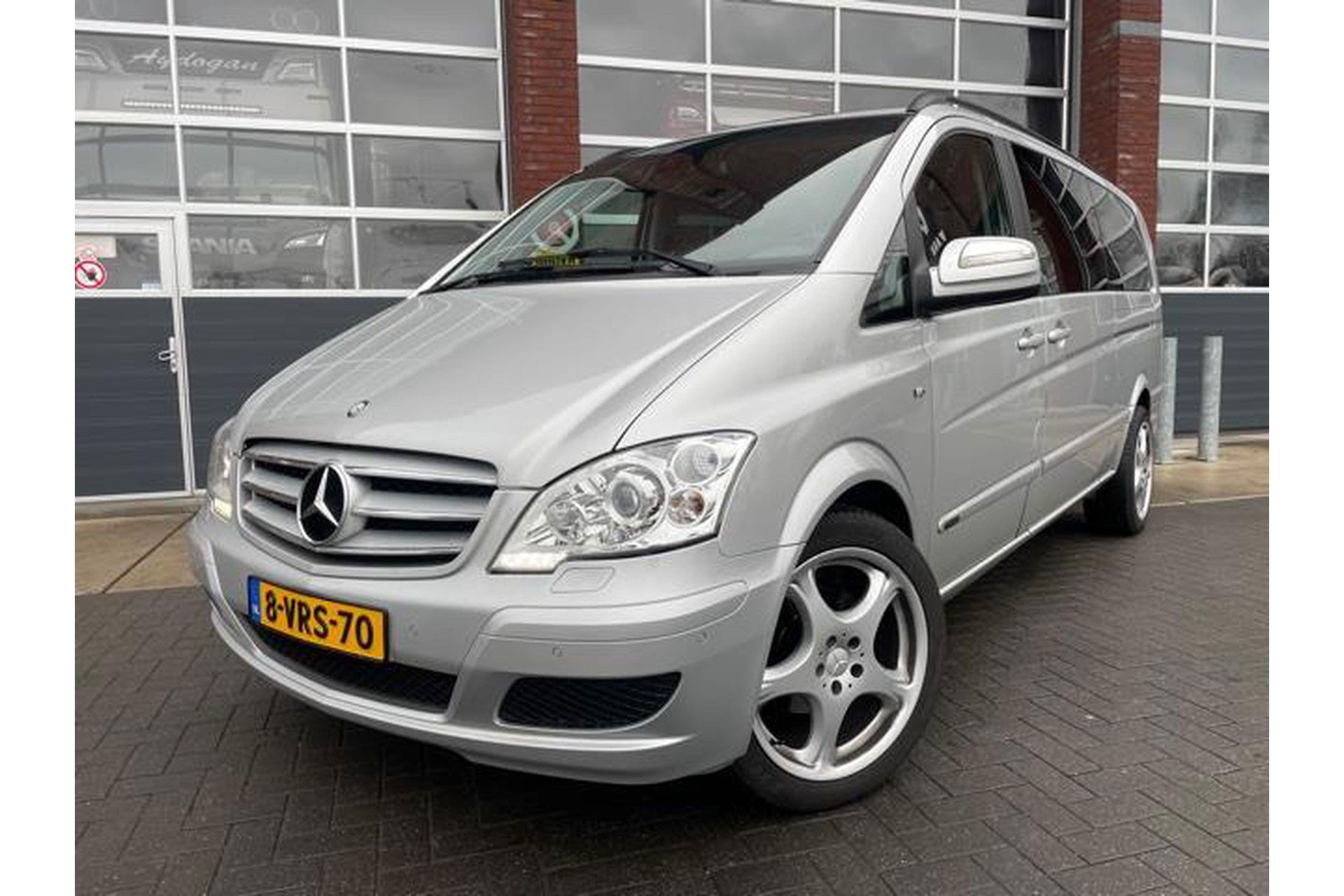 Foto van Mercedes-Benz Viano