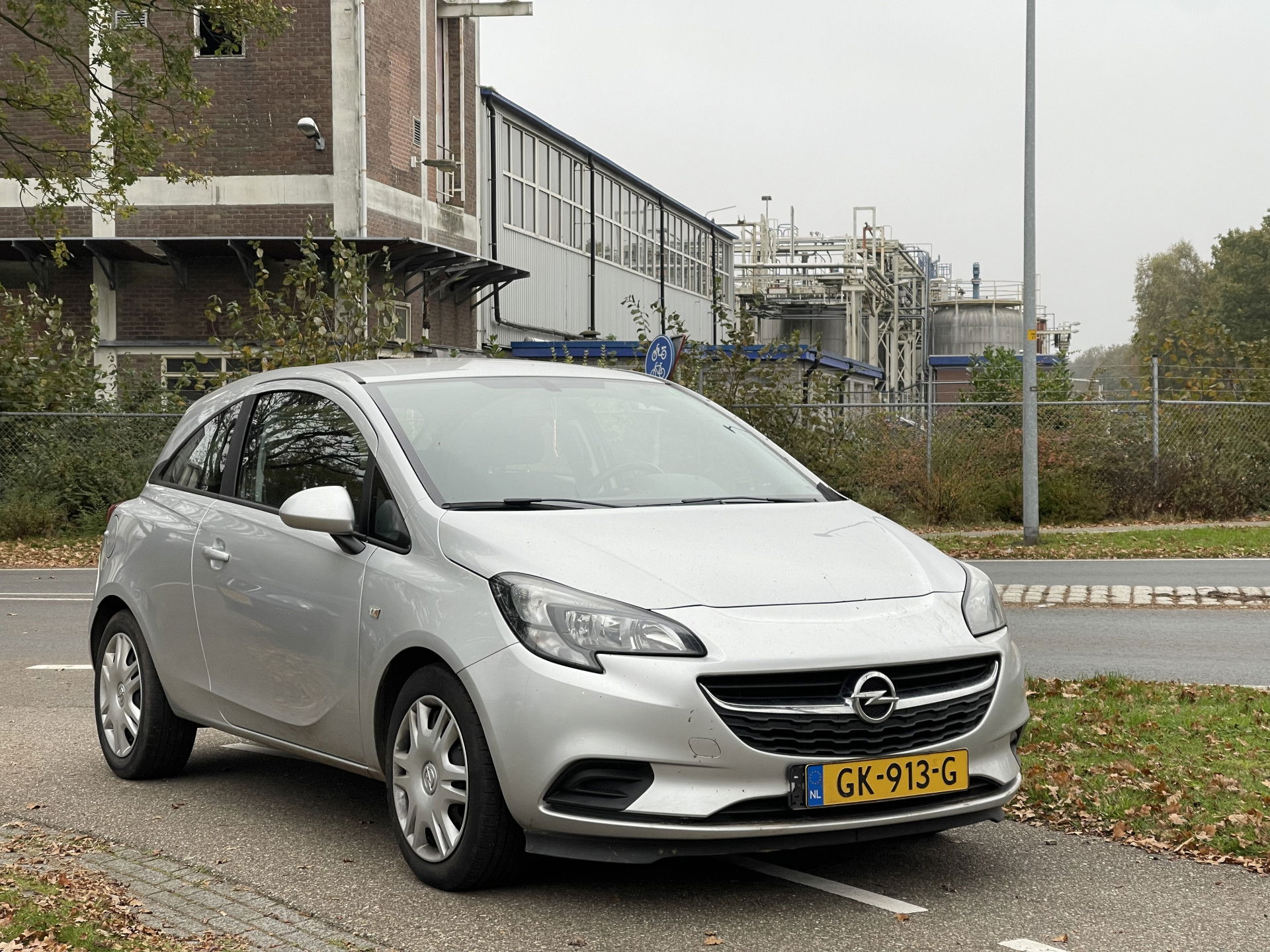 Foto van Opel CORSA-E