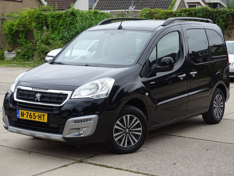 Foto van Peugeot Partner