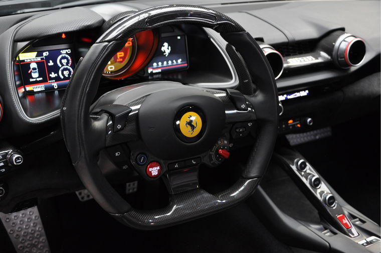 Ferrari 812 GTS