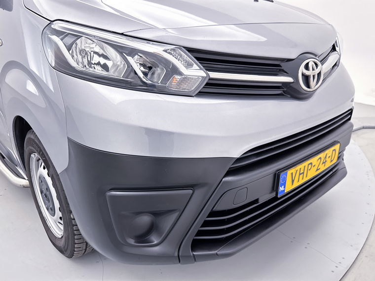 Toyota ProAce Worker
