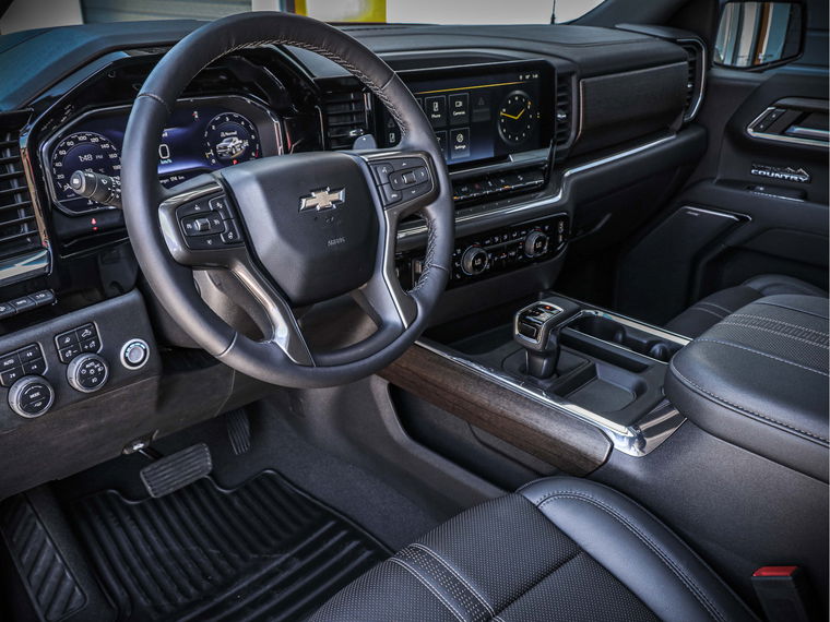 Chevrolet Silverado 1500 High Country | Black Ops Dark Ash Metallic