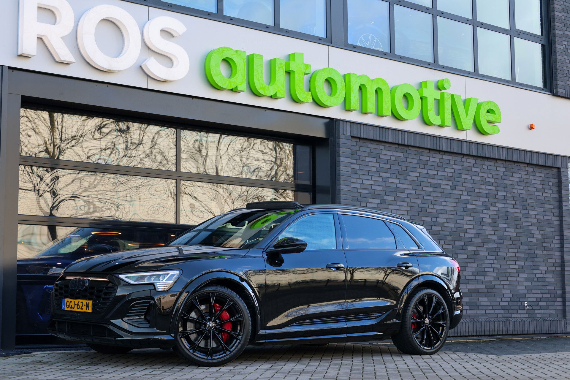 Foto van Audi Q8 e-tron