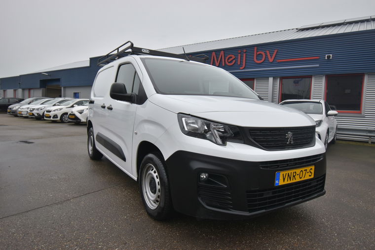 Foto van Peugeot Partner