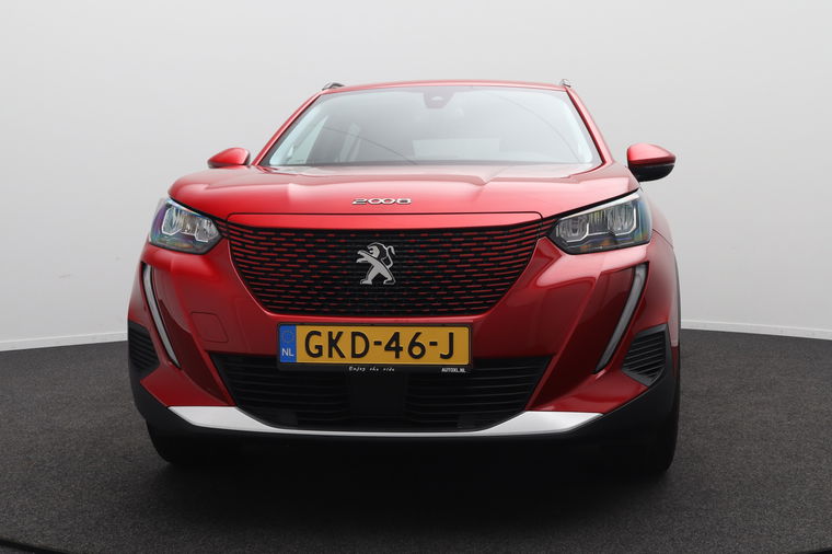Peugeot e-2008