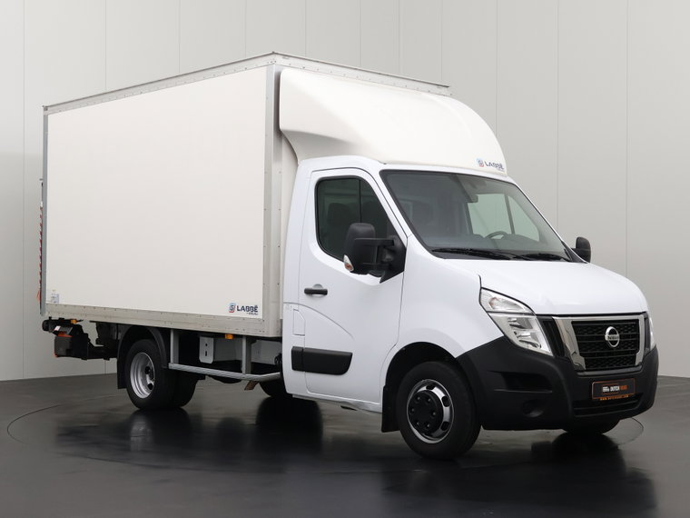 Foto van Nissan Interstar