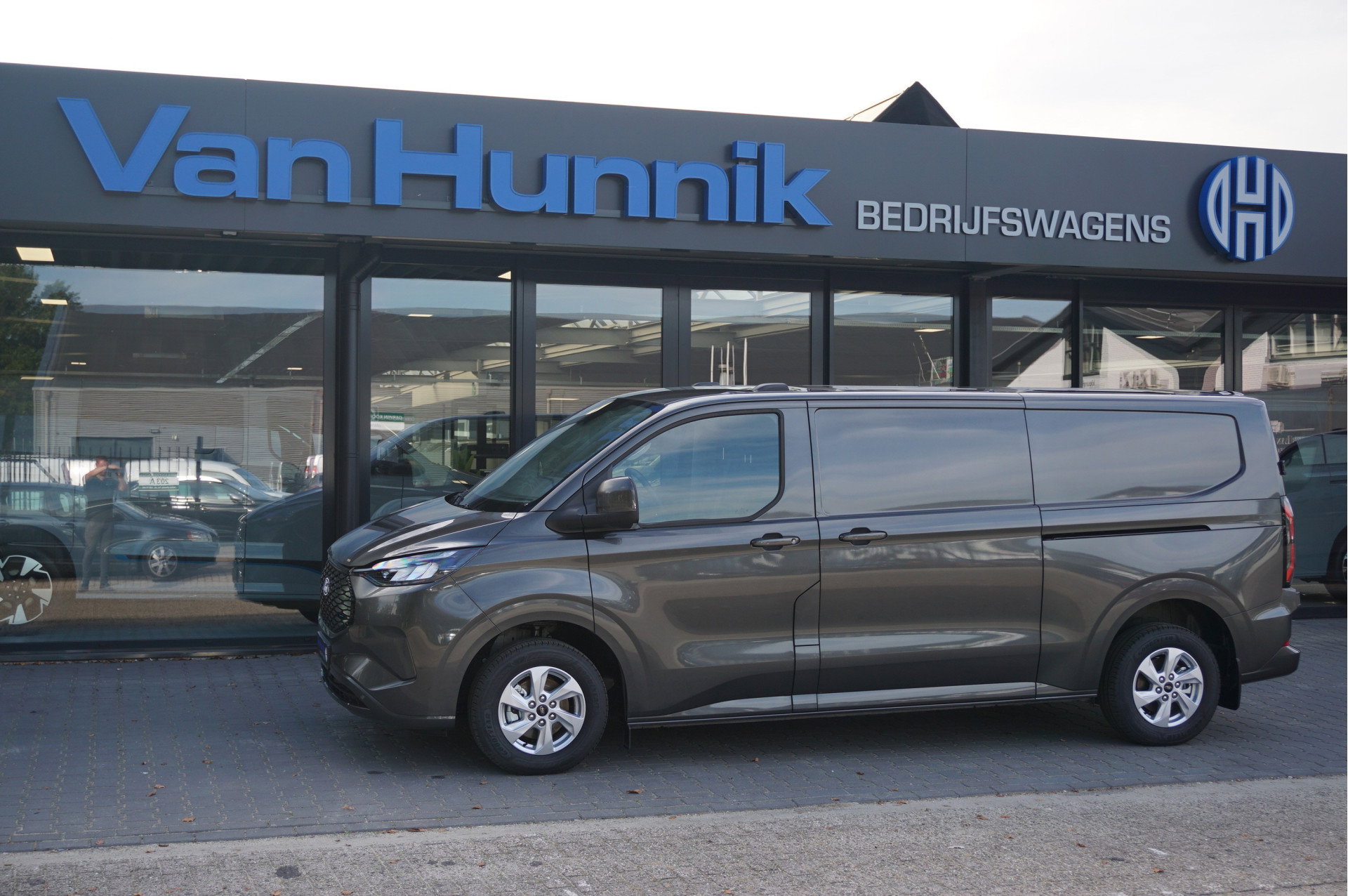 Foto van Ford E-Transit Custom