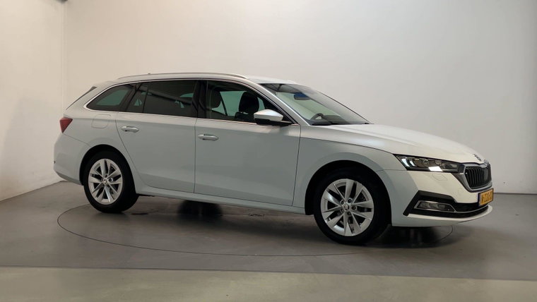 Škoda Octavia foto 1
