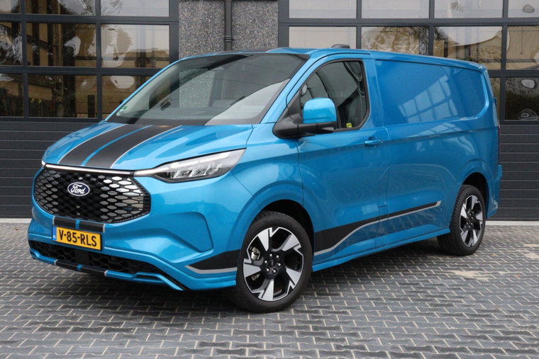 Foto van Ford E-Transit Custom
