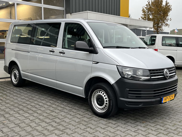 Foto van Volkswagen Transporter Kombi 9-persoons