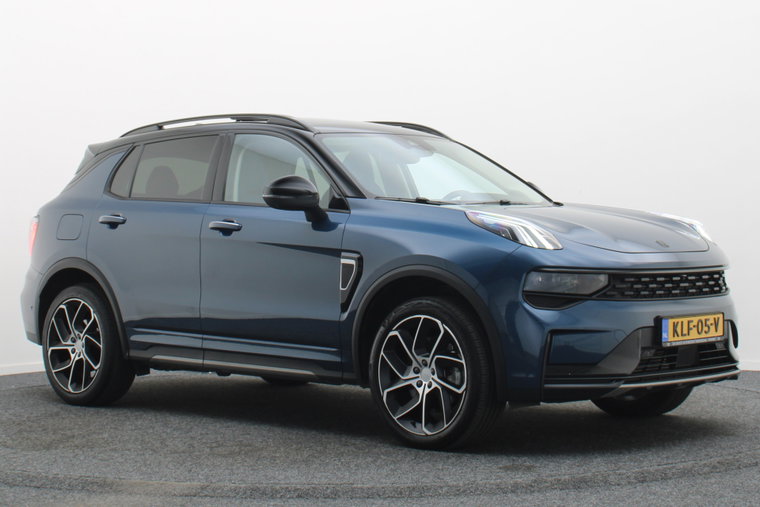 Lynk & Co 01