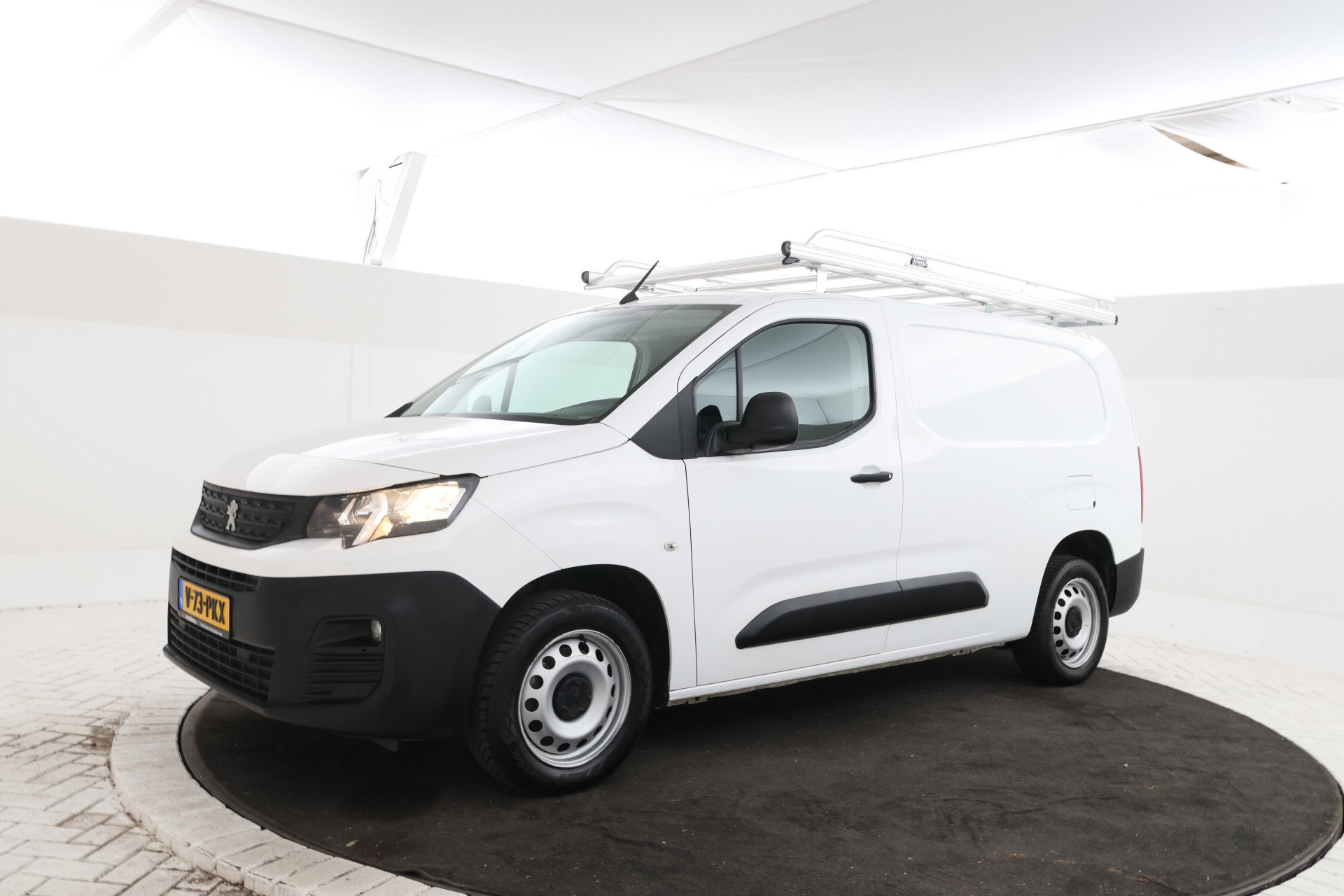 Foto van Peugeot Partner