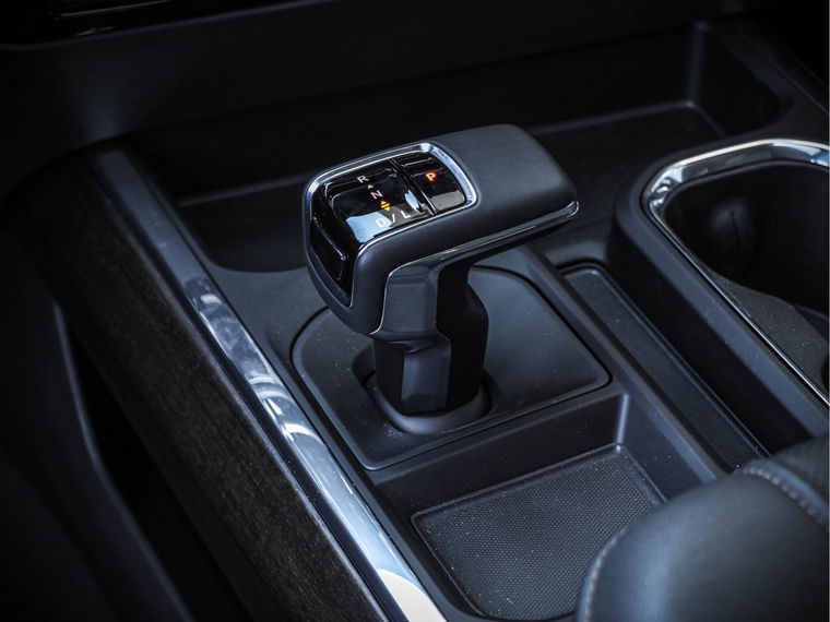 Chevrolet Silverado 1500 High Country | Black Ops Dark Ash Metallic