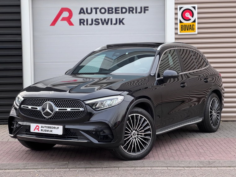 Mercedes-Benz GLC foto 1