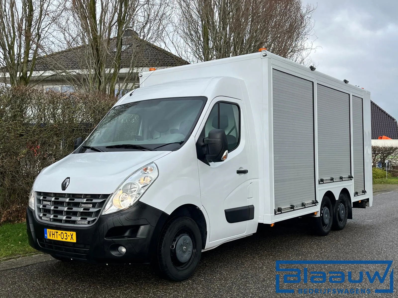 Foto van Renault Master 6x2 Bakwagen | Laadklep|
