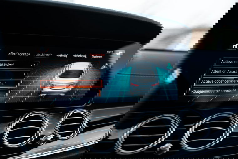 Mercedes-Benz E-Klasse