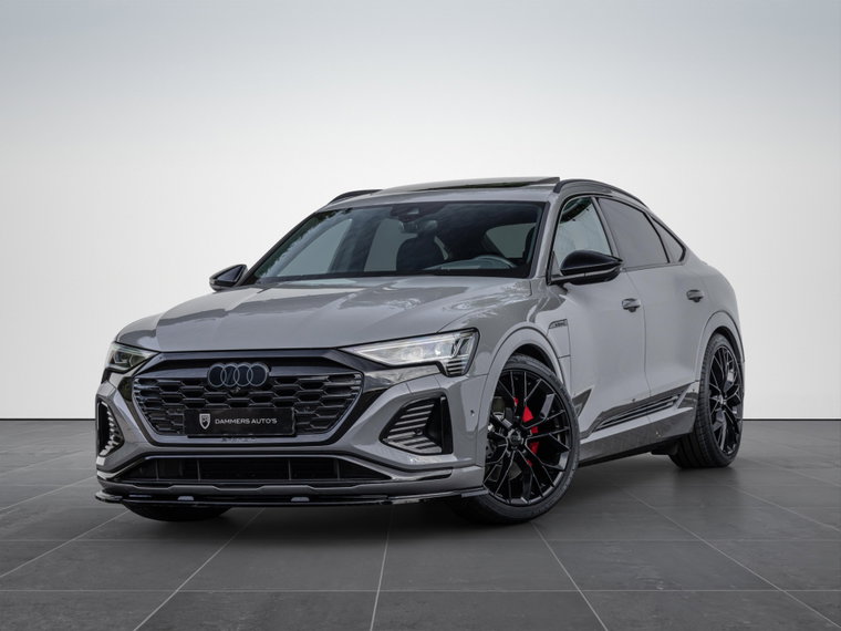 Foto van Audi Q8 Sportback e-tron