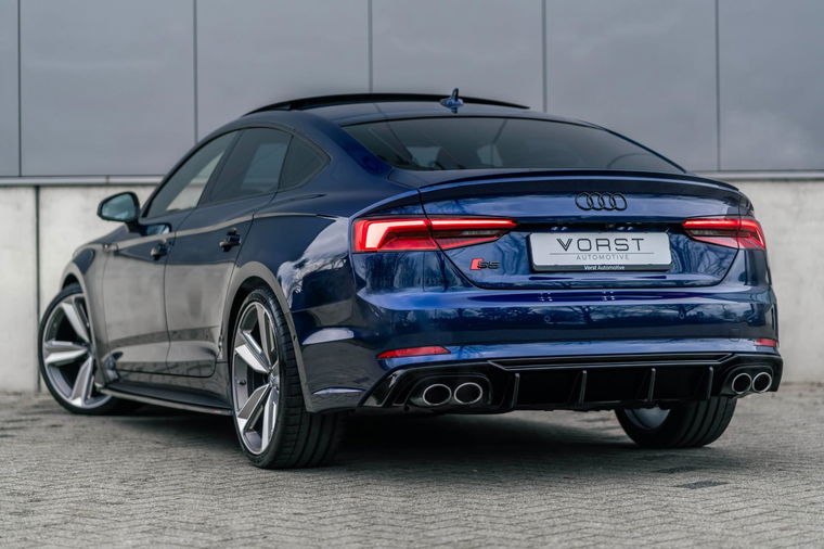 Audi S5