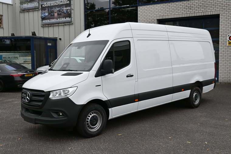 Mercedes-Benz eSprinter