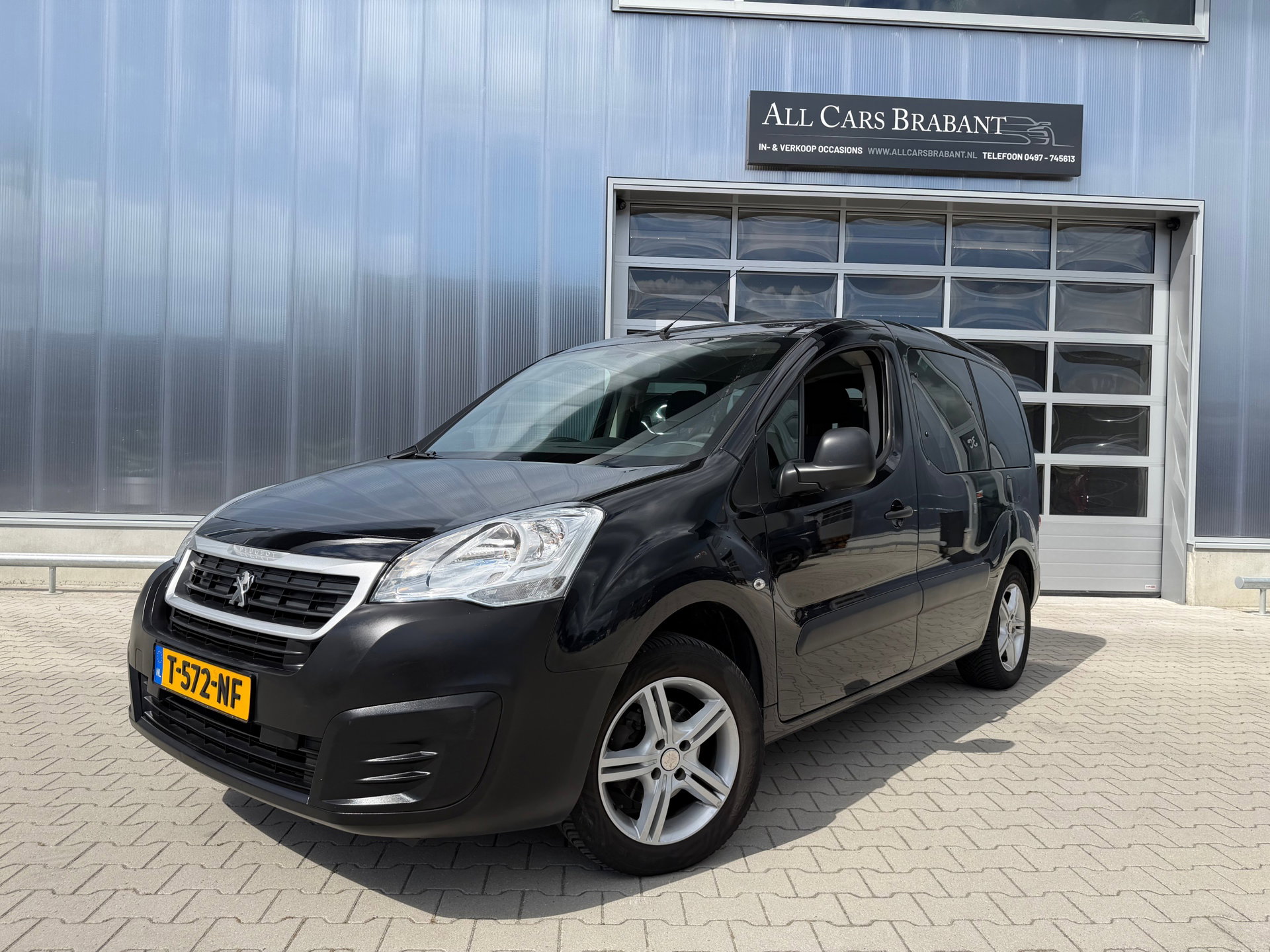 Foto van Peugeot Partner