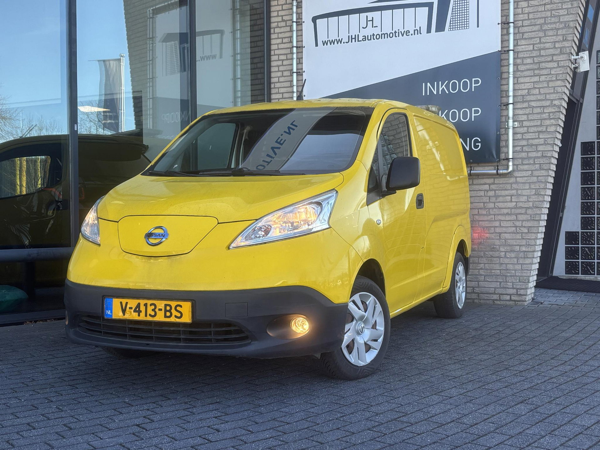 Foto van Nissan e-NV200