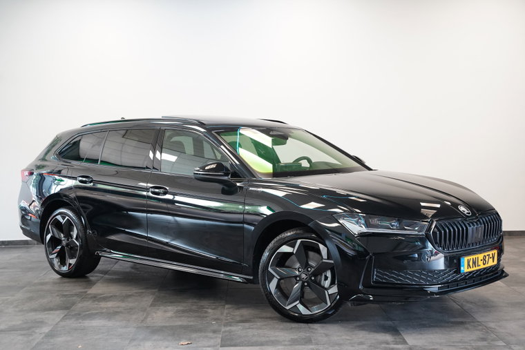 Škoda Superb foto 1