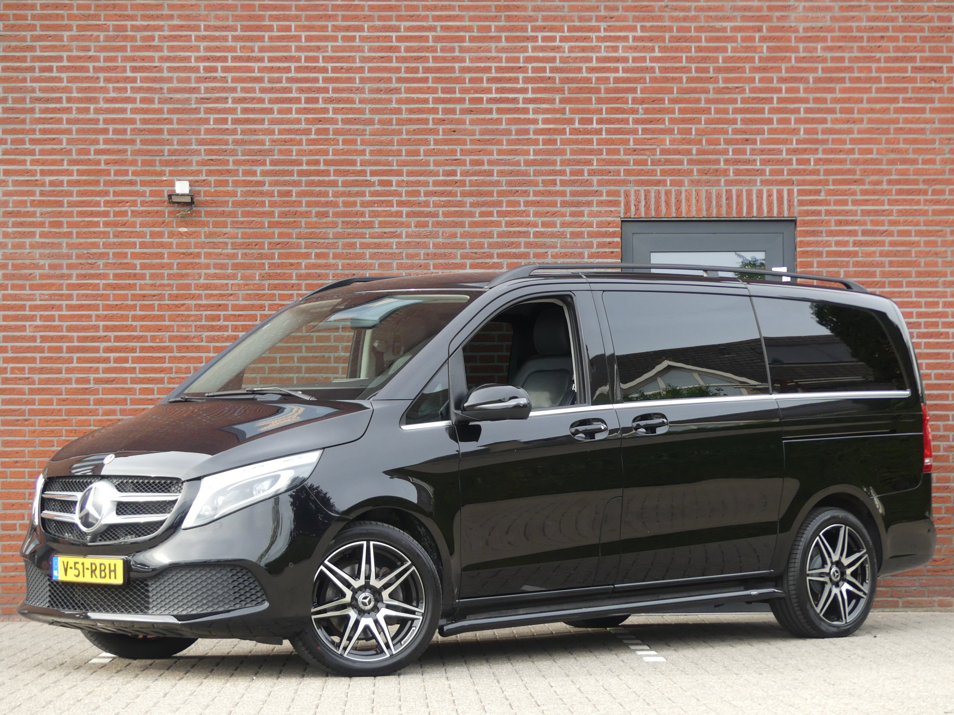 Foto van Mercedes-Benz V-Klasse