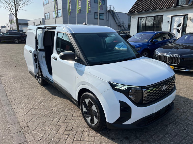 Foto van Ford E-Transit Courier