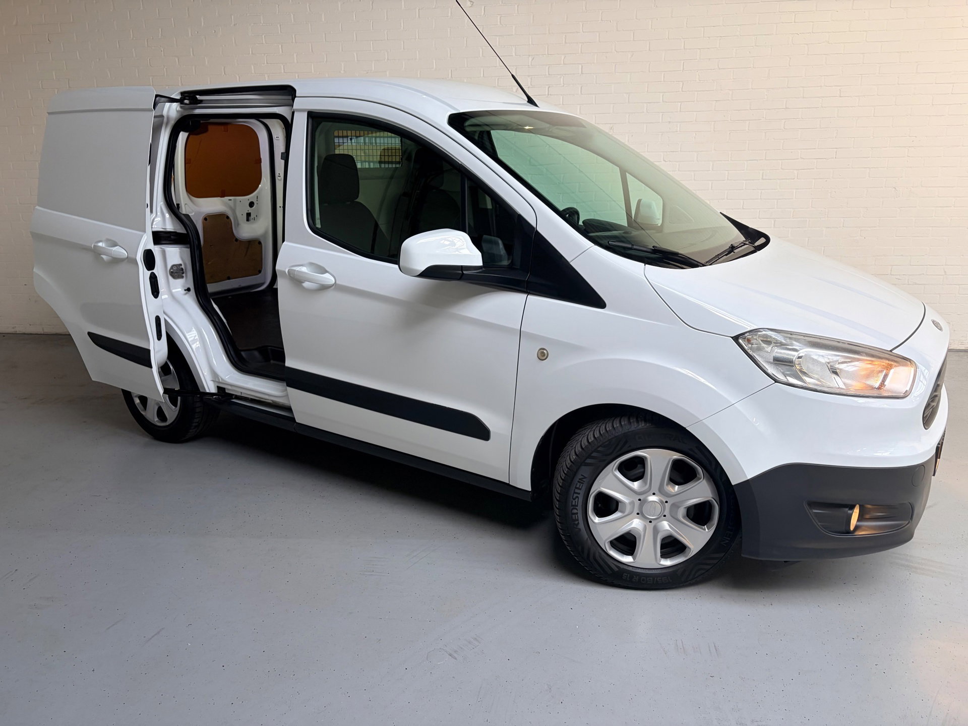 Foto van Ford Transit Courier
