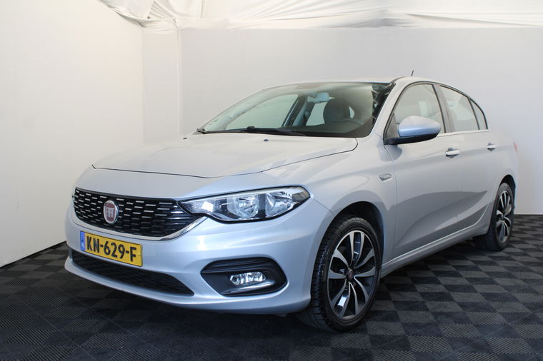 Foto van Fiat Tipo