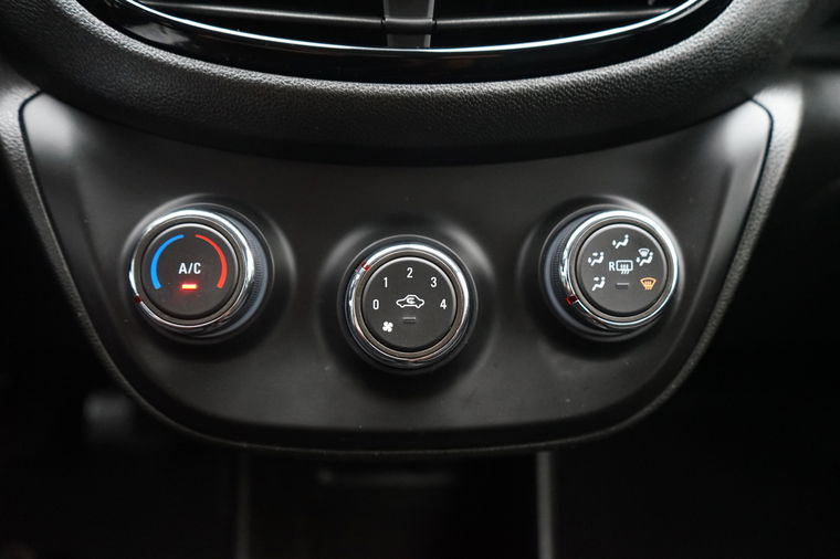 Opel KARL