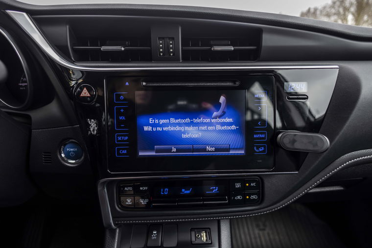 Toyota Auris Touring Sports
