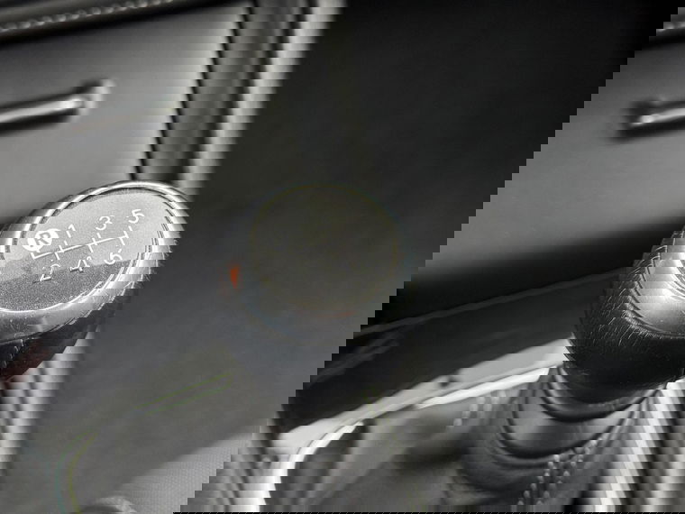 Toyota Auris Touring Sports