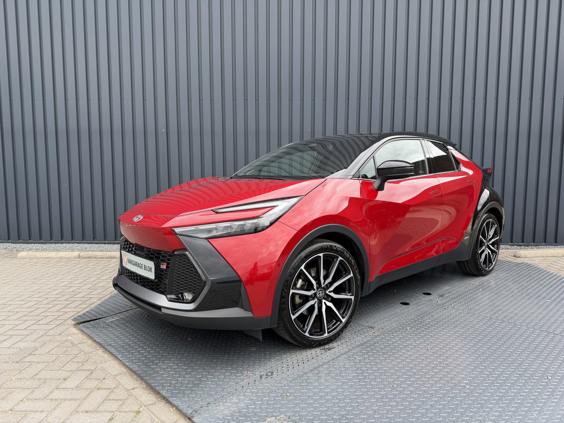 Foto van Toyota C-HR